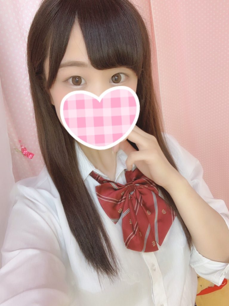 7/15　🔰体験入店初日🔰　黒髪清楚系美少女新橋に降臨！　ご予約殺到中